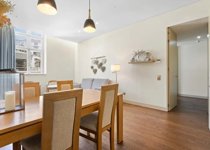 Timeout Market 2 Bedrooms * Lisboa