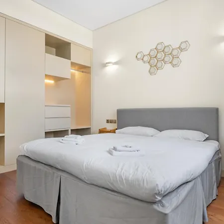 Timeout Market 2 Bedrooms Apartment Lisbon