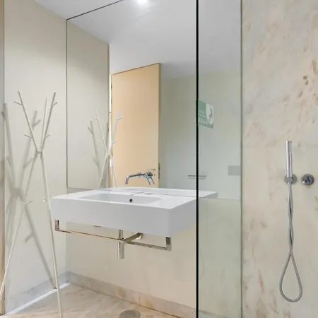 Timeout Market 2 Bedrooms Appartement